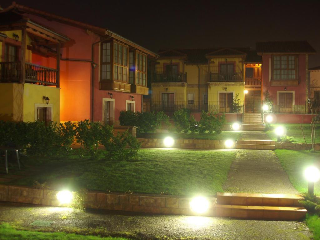 Apartamentos Rurales Antojanes Granda  Esterno foto